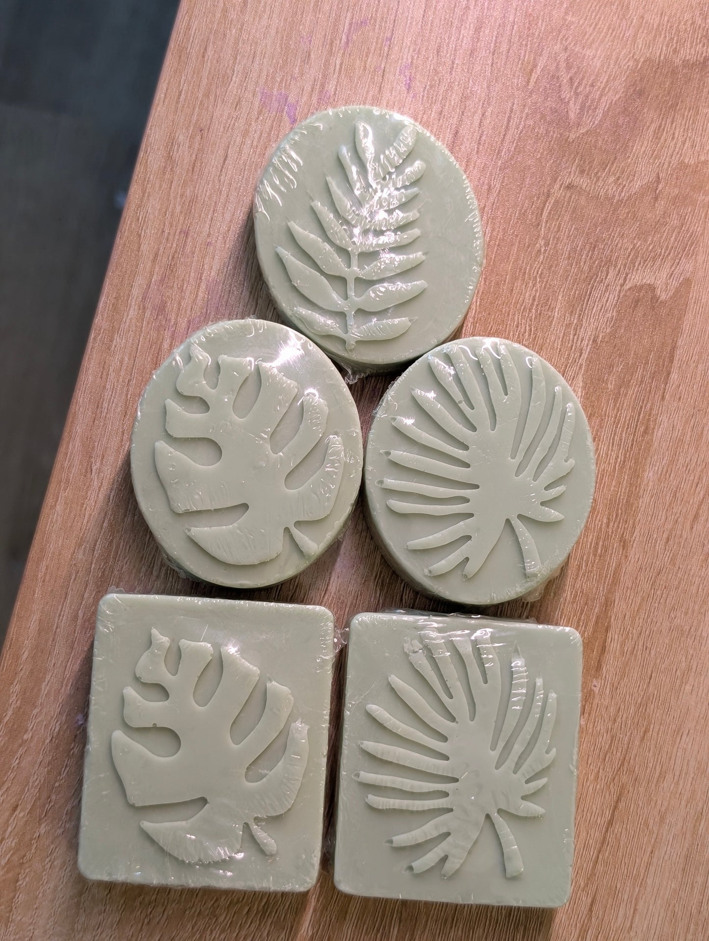 5PACK EUCALYPTUS NATURAL SOAP (LEAF)